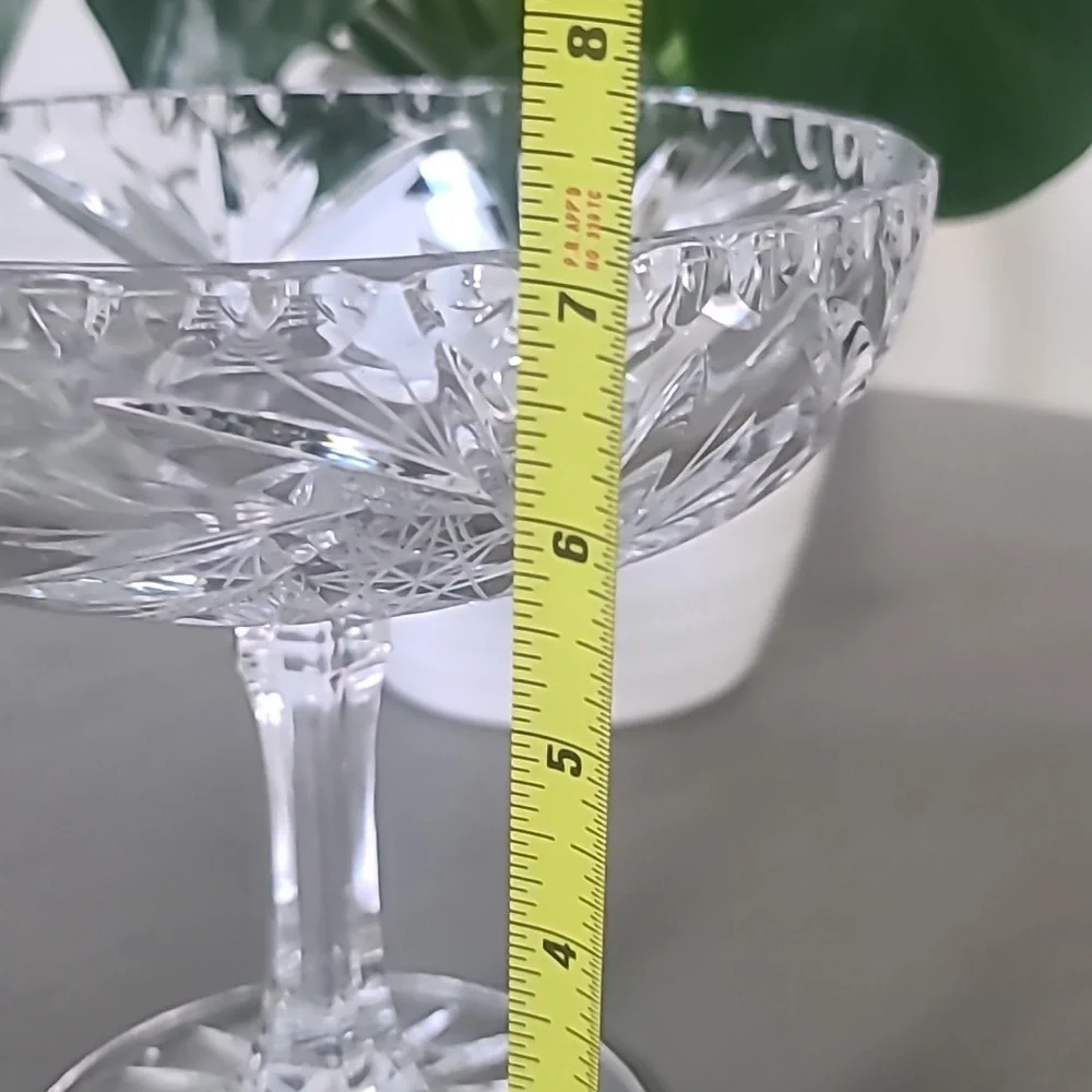 Stunning Set Of Vintage Pinwheel Elegant Crystal Glassware Set
